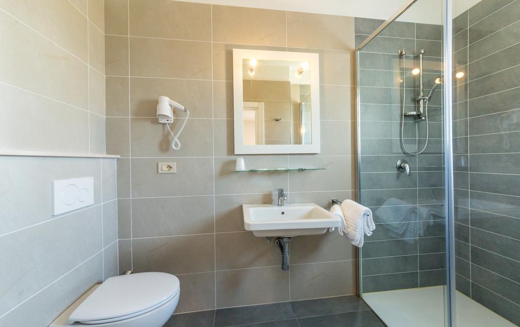 Hotel Torino Lido di Jesolo Kültér fotó